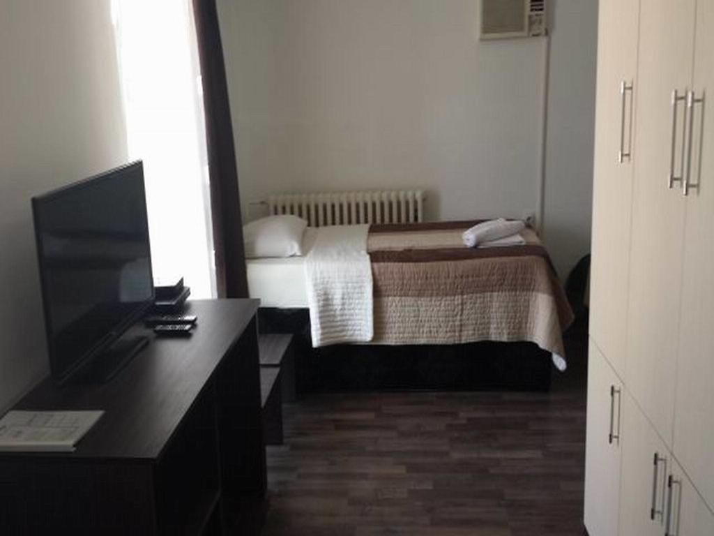 Gros Hotel - Leskovac Leskovac  Ngoại thất bức ảnh
