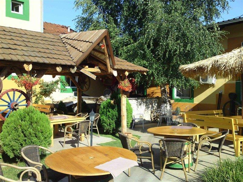 Gros Hotel - Leskovac Leskovac  Nhà hàng bức ảnh