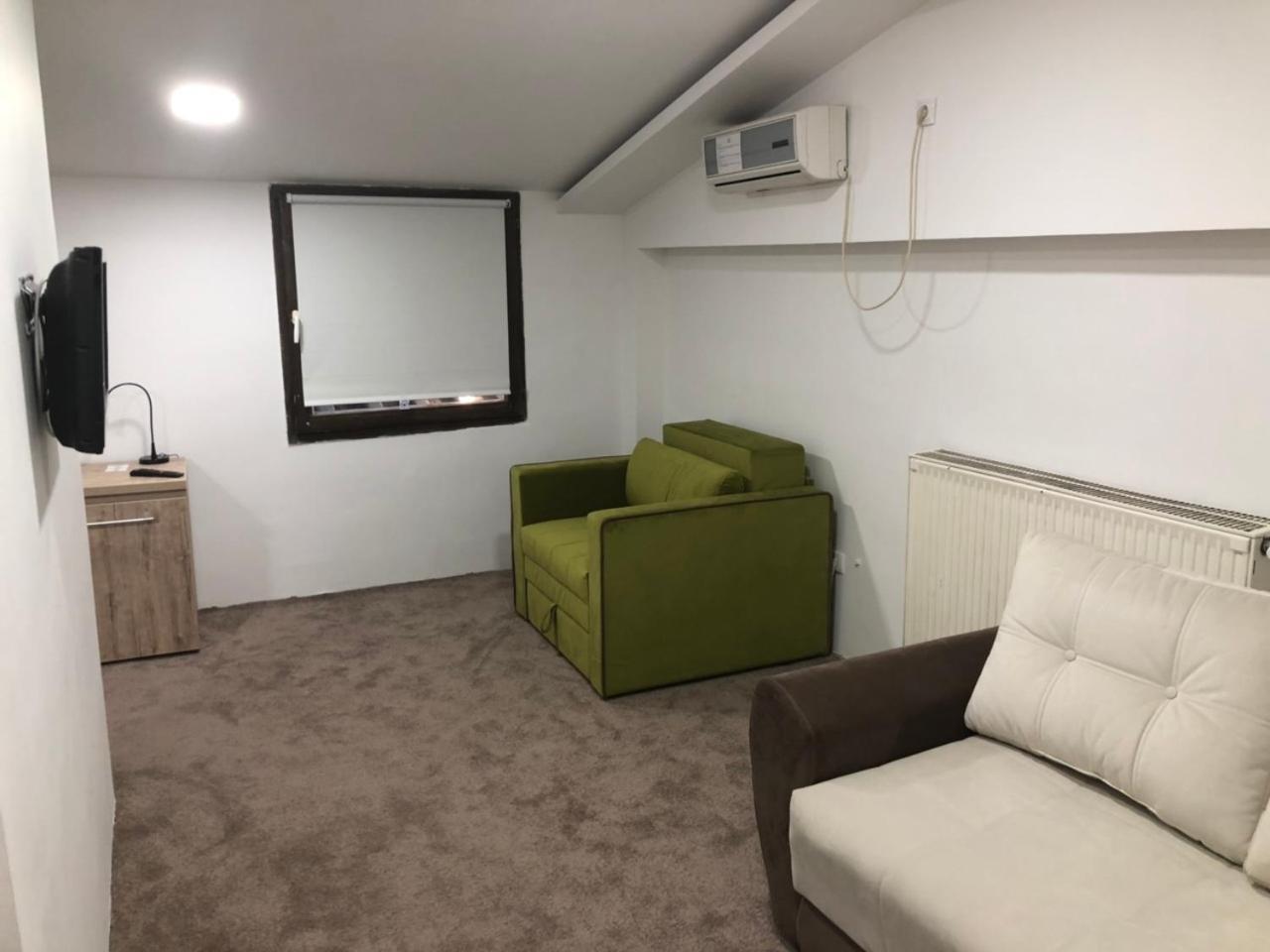 Gros Hotel - Leskovac Leskovac  Ngoại thất bức ảnh
